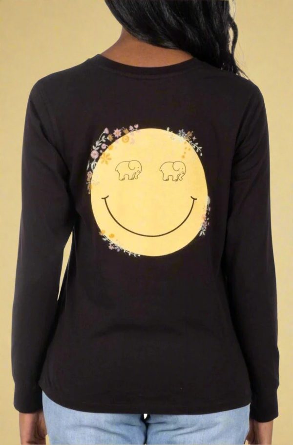 Ivory Ella Smiley T-Shirt Size: L Colour: Black