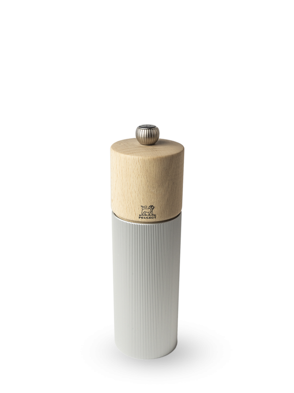 Manual Pepper Mill with an Aluminium Finish, 18cm Line