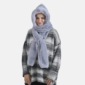 Super Soft Plush Hat and Scarf Set